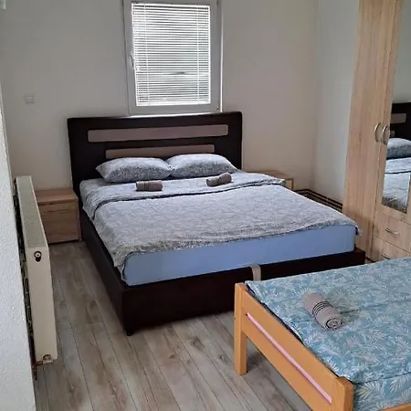 Natasa Apartman Foca